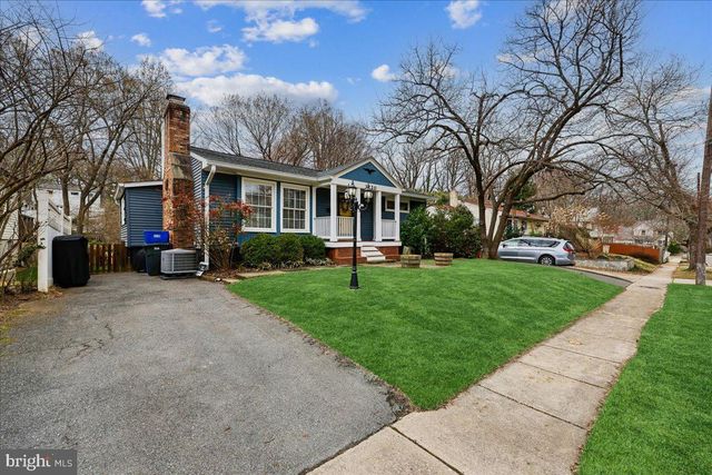 3220 BLUEFORD RD, Kensington, MD 20895