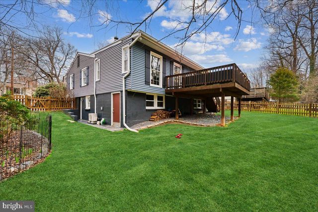 3220 BLUEFORD RD, Kensington, MD 20895