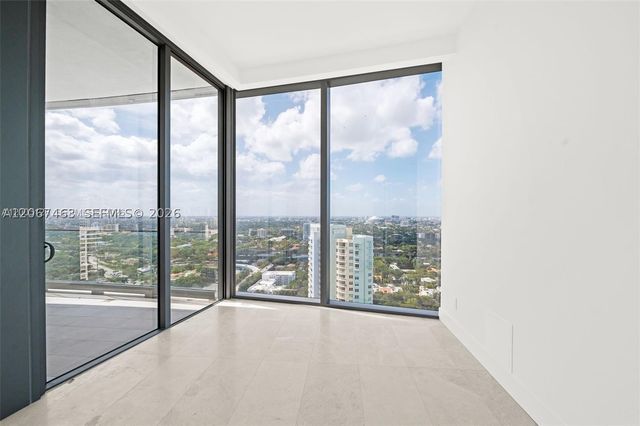 175 SE 25 RD 2604, Miami, FL 33129
