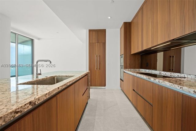 175 SE 25 RD 2604, Miami, FL 33129