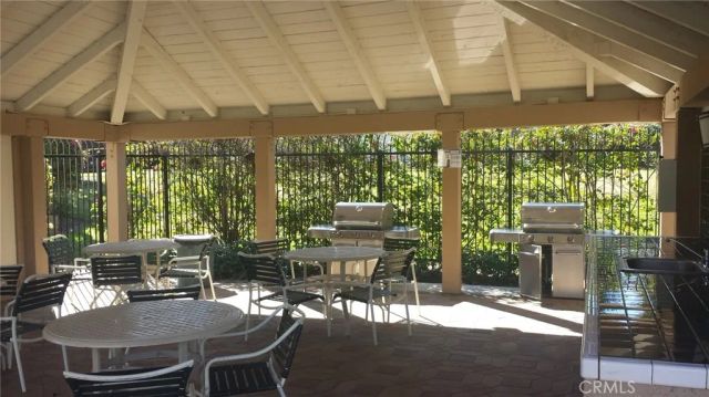 17361 Sandalwood, Irvine, CA 92612