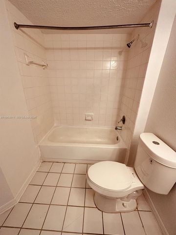 3985 W Mcnab Rd A304, Pompano Beach, FL 33069