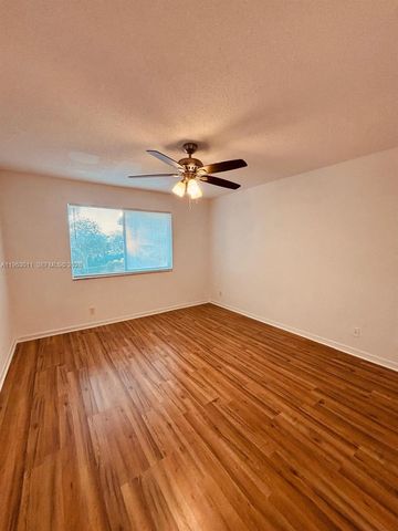 3985 W Mcnab Rd A304, Pompano Beach, FL 33069