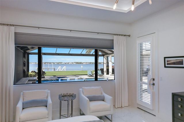 700 REGATTA WAY, Bradenton, FL 34208