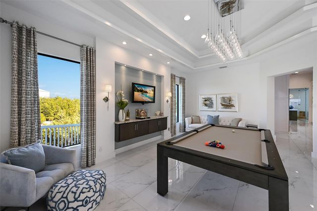 700 REGATTA WAY, Bradenton, FL 34208