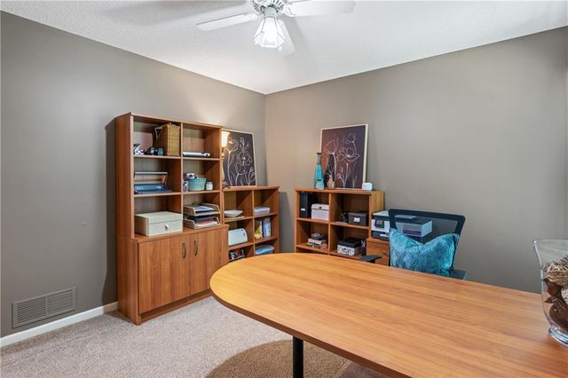 11247 W 116th Terrace, Overland Park, KS 66210