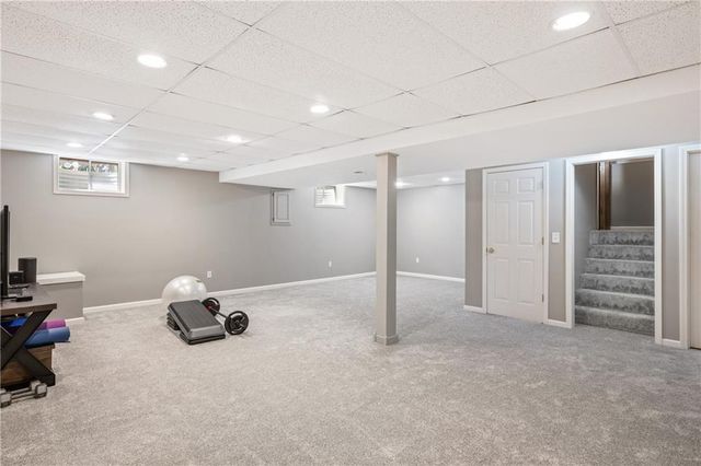 11247 W 116th Terrace, Overland Park, KS 66210