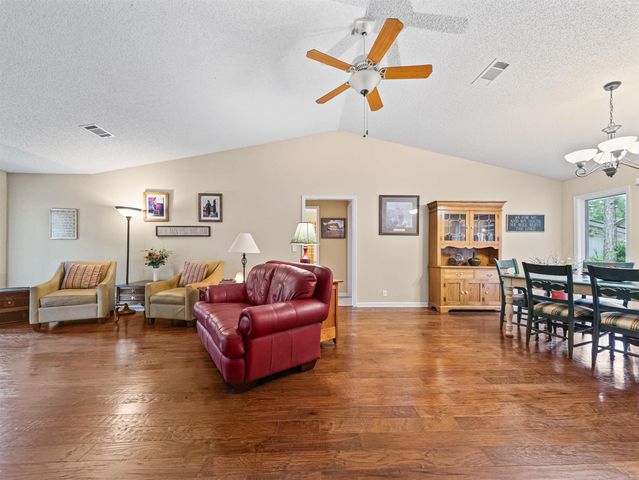 8 Playa Place, Hot Springs Village, AR 71909