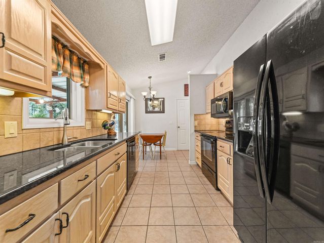 8 Playa Place, Hot Springs Village, AR 71909
