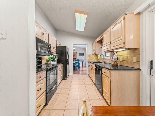 8 Playa Place, Hot Springs Village, AR 71909