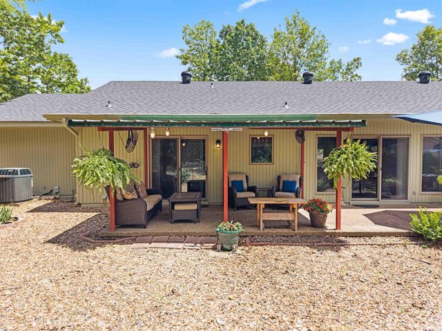 8 Playa Place, Hot Springs Village, AR 71909