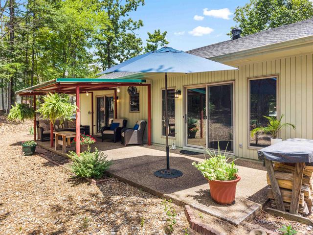 8 Playa Place, Hot Springs Village, AR 71909