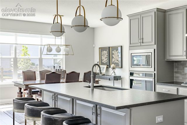 146 Kitselman Drive, Castle Rock, CO 80104
