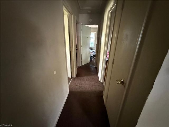 1211 Vance Street, Greensboro, NC 27406