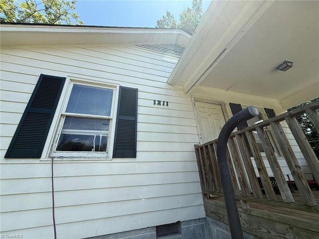 1211 Vance Street, Greensboro, NC 27406