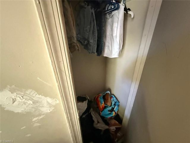 1211 Vance Street, Greensboro, NC 27406