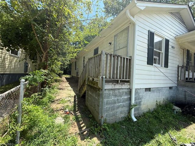 1211 Vance Street, Greensboro, NC 27406