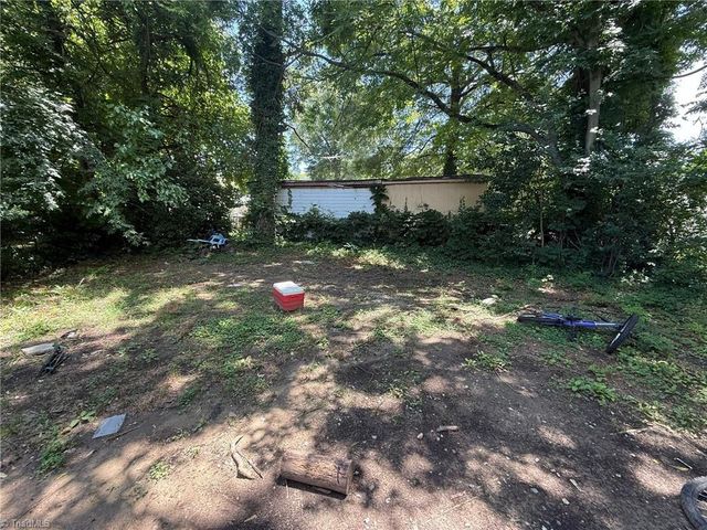 1211 Vance Street, Greensboro, NC 27406