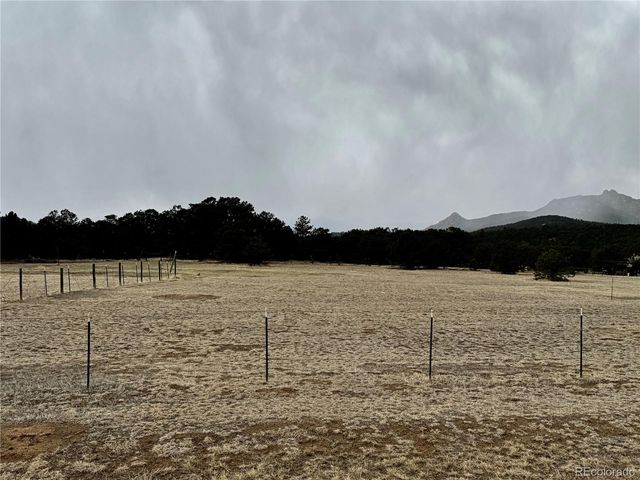 763 17th Trail, Cotopaxi, CO 81223