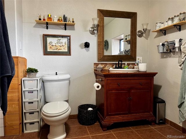 763 17th Trail, Cotopaxi, CO 81223