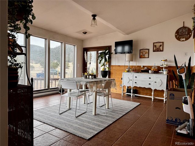 763 17th Trail, Cotopaxi, CO 81223