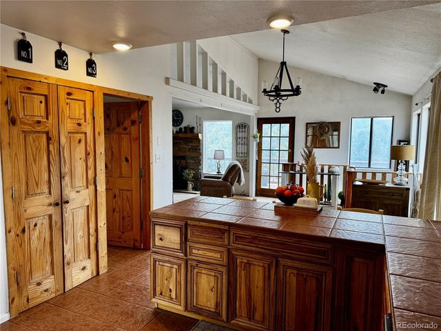 763 17th Trail, Cotopaxi, CO 81223