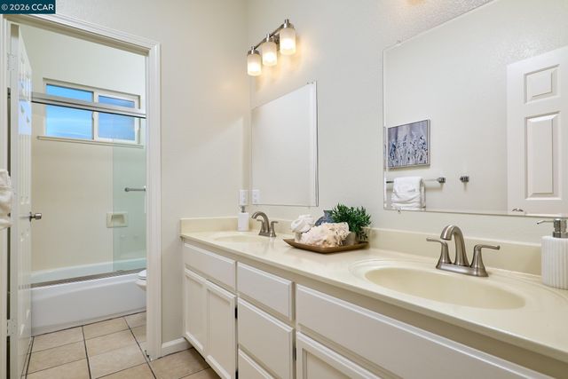 2512 Forty Niner Way, Antioch, CA 94531