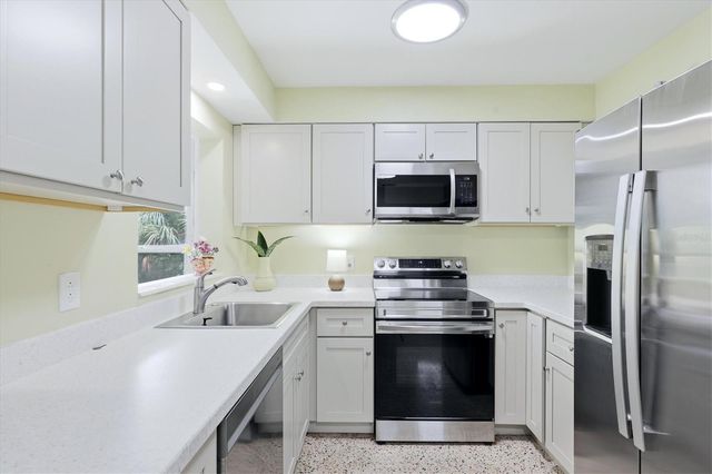 1020 23RD STREET, Sarasota, FL 34234