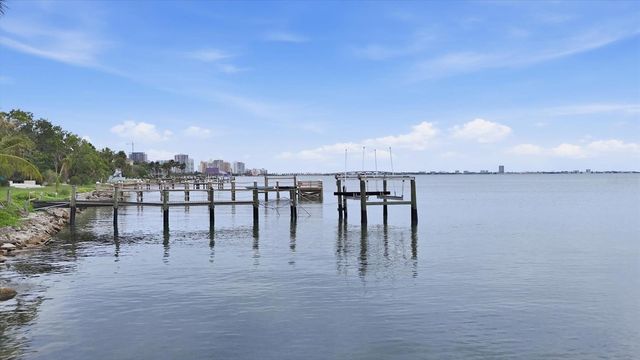 1020 23RD STREET, Sarasota, FL 34234