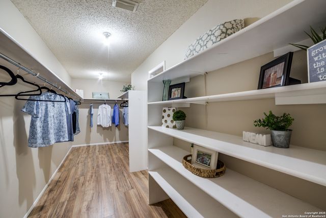 9838 Trendwood, San Antonio, TX 78250