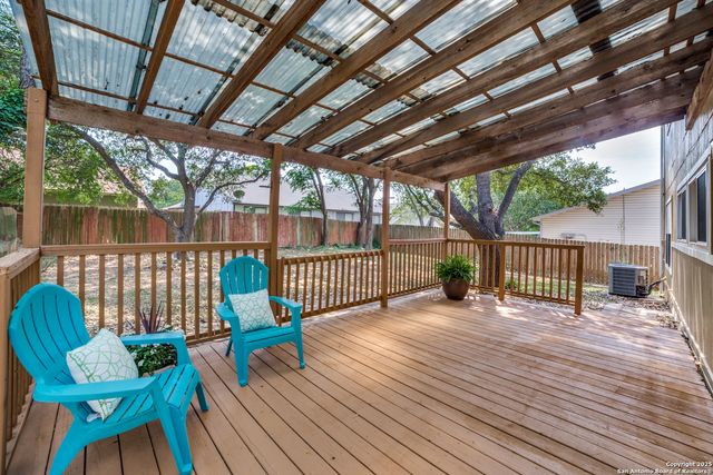 9838 Trendwood, San Antonio, TX 78250