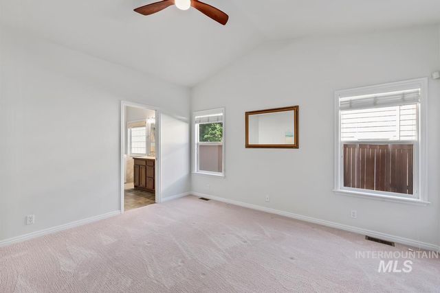 593 E Whitney Ct, Eagle, ID 83616