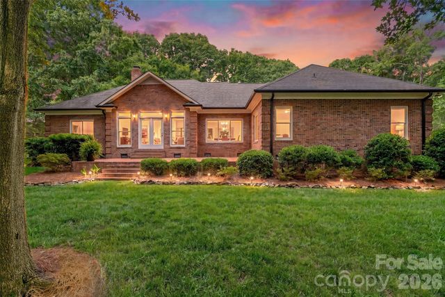 3406 Peninsula Court, Monroe, NC 28110