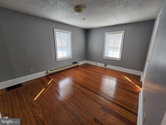 105 GEORGE ST N, Ranson, WV 25438