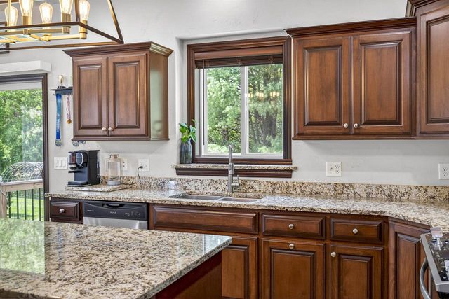 4789 N THISTLE LANE, Appleton, WI 54913