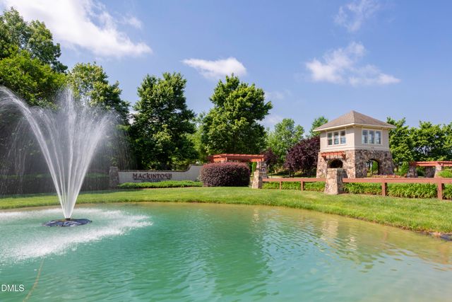 1937 Glenkirk Drive, Burlington, NC 27215