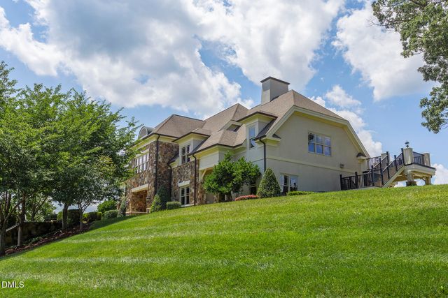 1937 Glenkirk Drive, Burlington, NC 27215