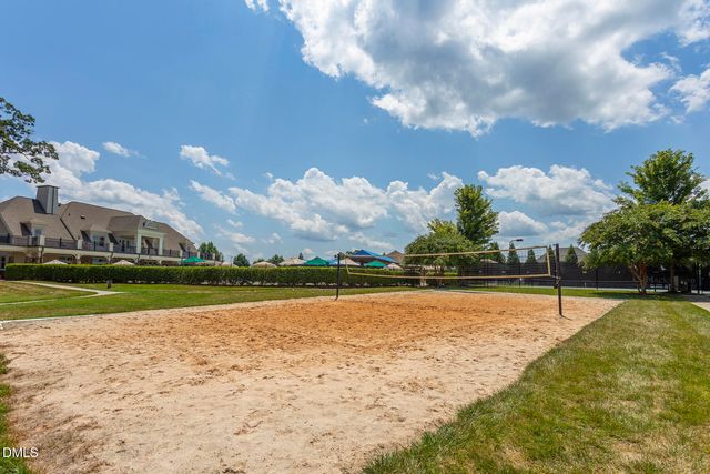 1937 Glenkirk Drive, Burlington, NC 27215