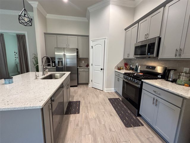 215 norwell Lane, Bossier City, LA 71111