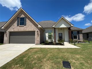 215 norwell Lane, Bossier City, LA 71111