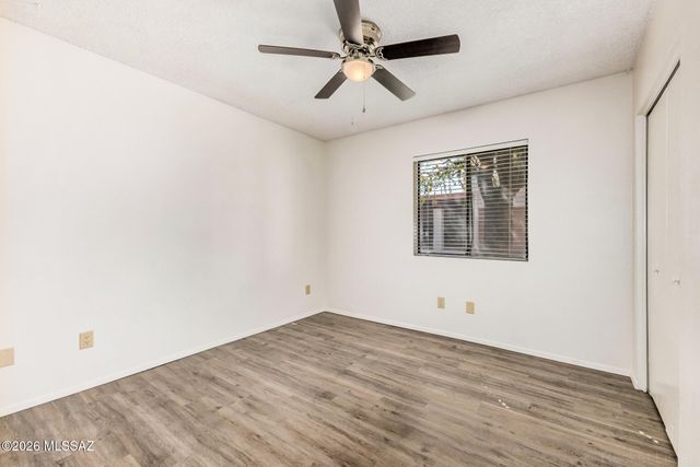 1949 N Swan Rd Unit 27, Tucson, AZ 85712