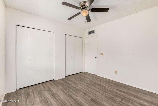 1949 N Swan Rd Unit 27, Tucson, AZ 85712