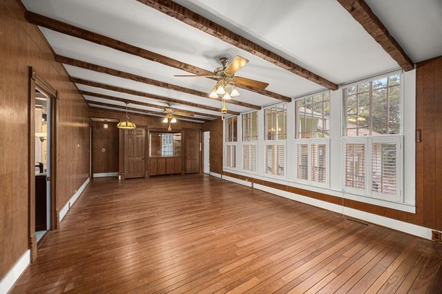 236 Preston Street, Columbus, TX 78934