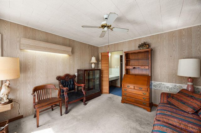 236 Preston Street, Columbus, TX 78934