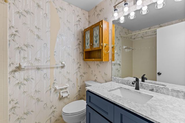 975 4th Lane, Vero Beach, FL 32962