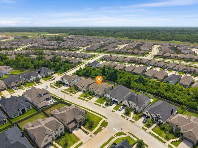 1911 Golden Leaf Drive, Missouri City, TX 77459