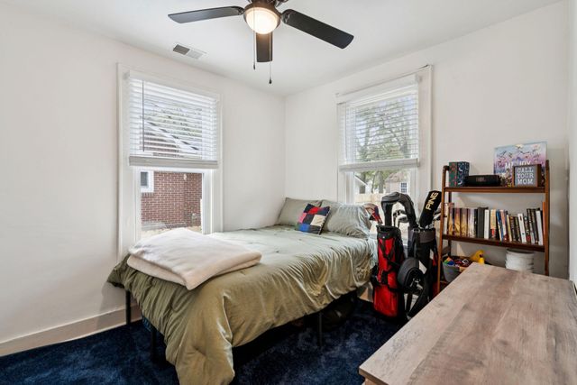 2712 E Surrey, North Charleston, SC 29405