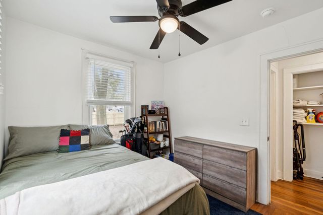 2712 E Surrey, North Charleston, SC 29405