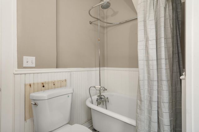 2245 Shadywood Road, Wayzata, MN 55391