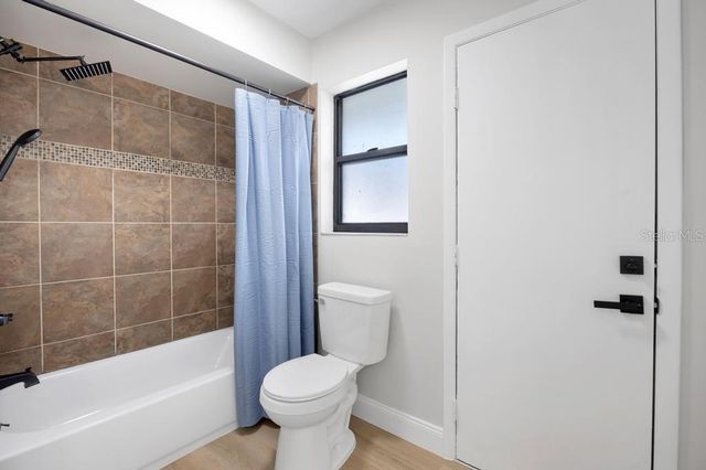 7 BIRD LAND PLACE, Palm Coast, FL 32137